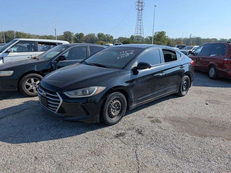 2018 HYUNDAI ELANTRA image