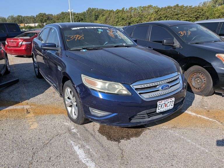 2011 FORD TAURUS image