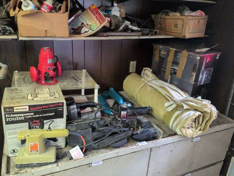 Sanders, drills and routers(Makita, Craftsman, Skil, Black & Decker) with 2 car covers image