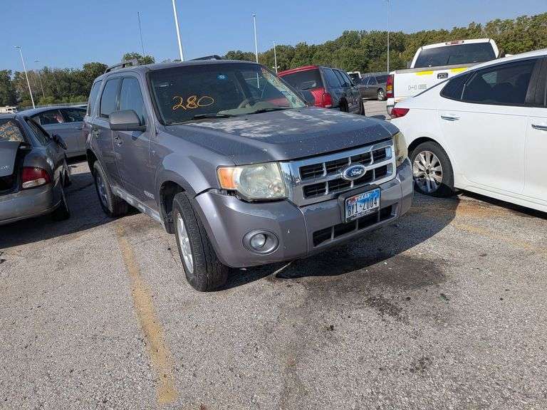 2008 FORD ESCAPE image