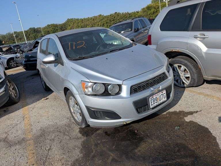 2013 CHEVROLET SONIC image