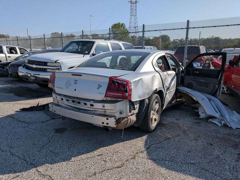 2006 DODGE CHARGER image