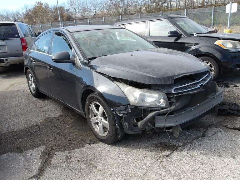 2014 CHEVROLET CRUZE image