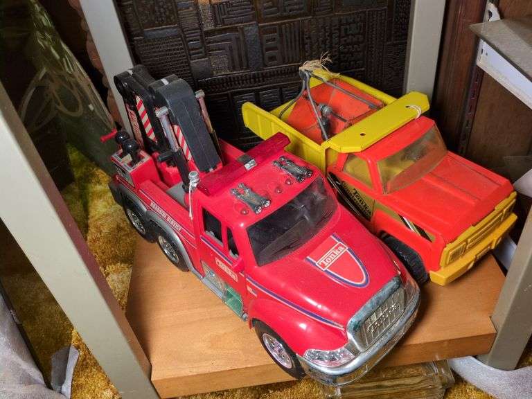 Tonka Roadside Service truck and Tonka construction truck image
