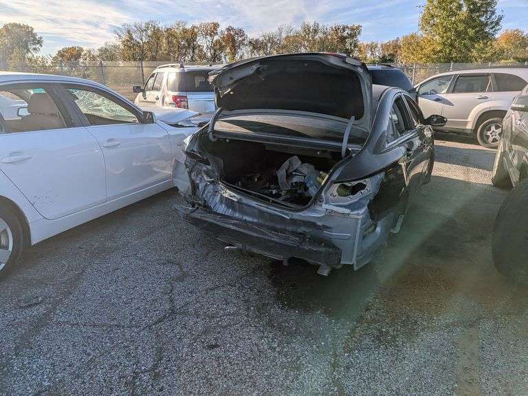 2011 HYUNDAI SONATA image