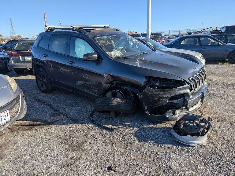 2016 JEEP CHEROKEE image