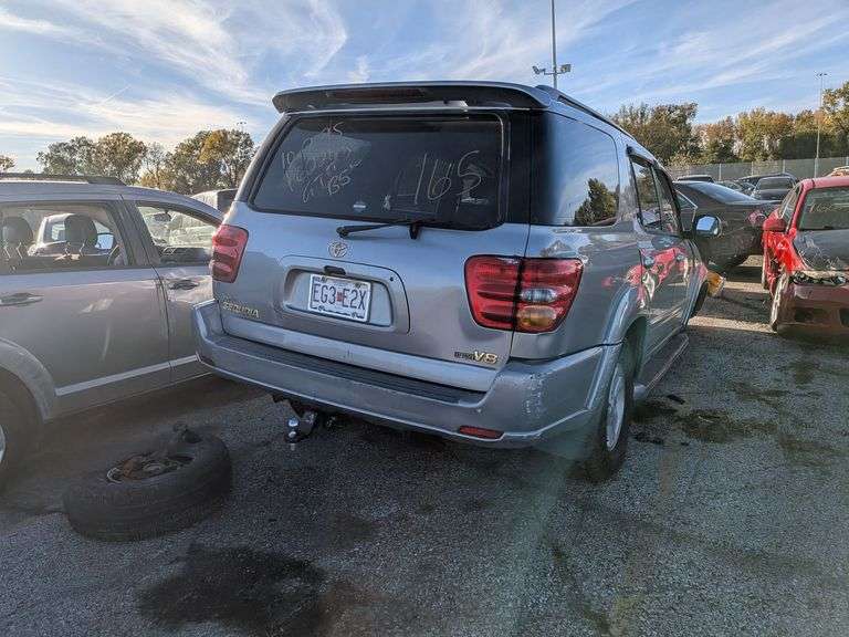 2001 TOYOTA SEQUOIA image