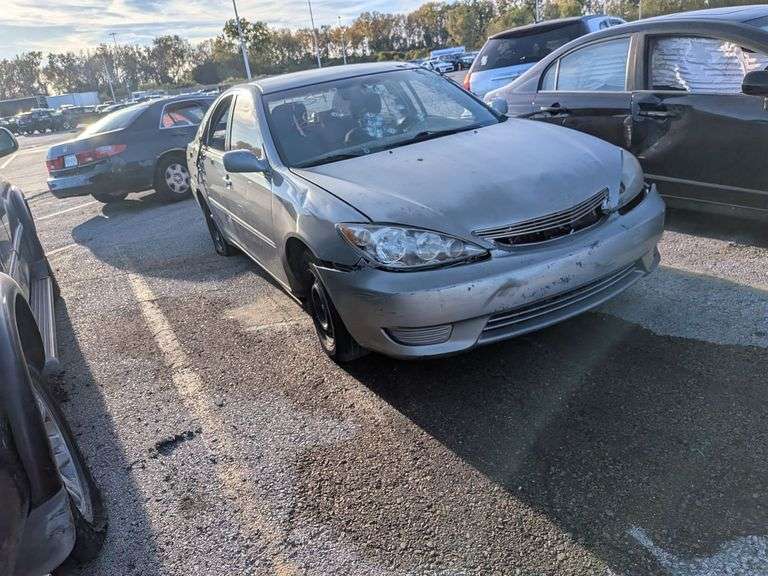 2005 TOYOTA CAMRY image