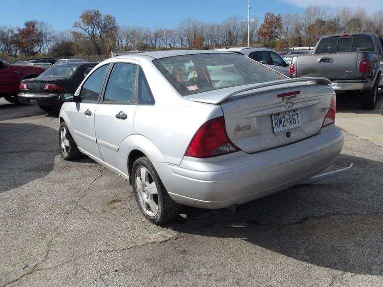 2003 FORD FOCUS image