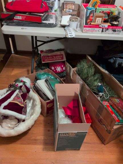 Christmas tree, tree decorations, wreaths, Santa and misc image