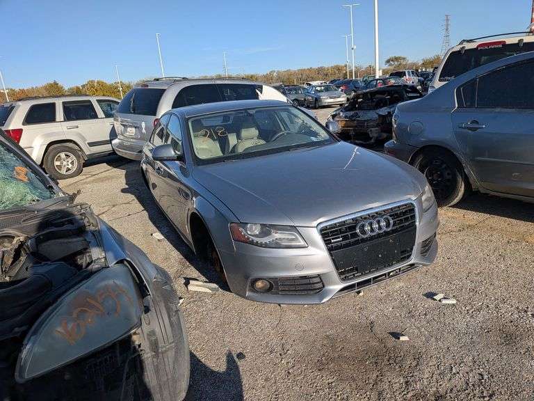 2009 AUDI A4 image