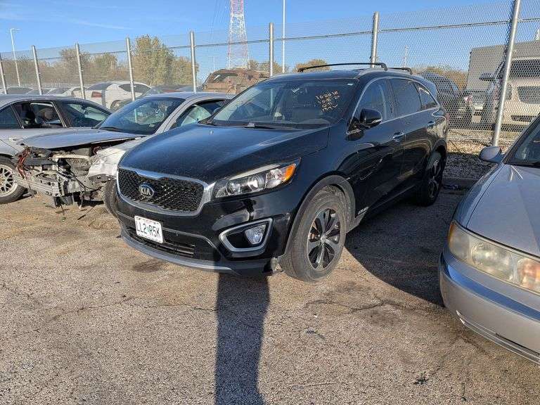 2017 KIA SORENTO image
