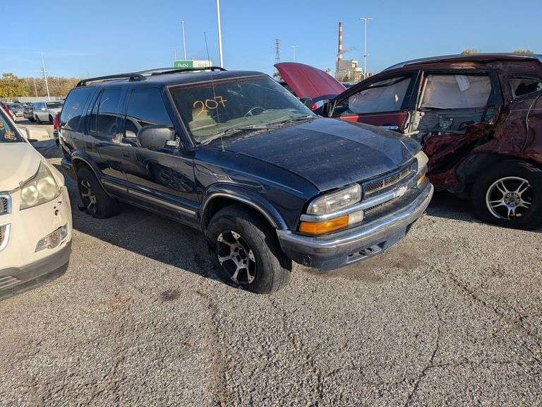 1999 CHEVROLET BLAZER image