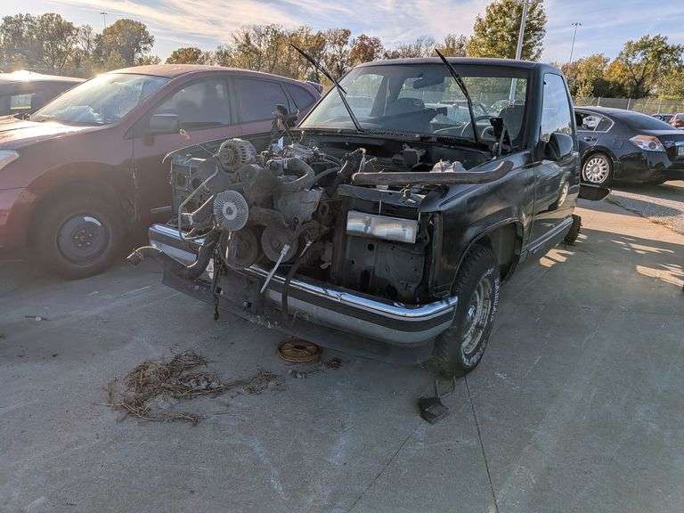 1997 CHEVROLET GMT-400 image