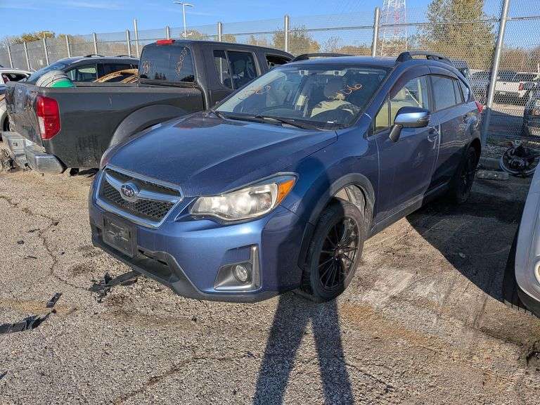 2016 SUBARU CROSSTREK image