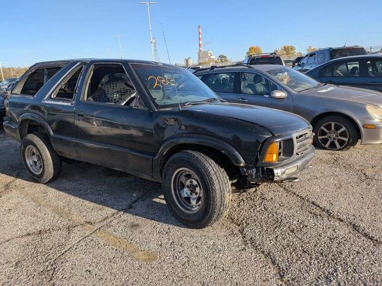 1995 CHEVROLET BLAZER image