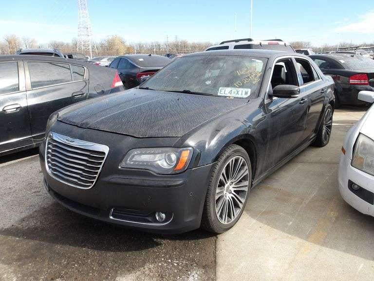 2013 CHRYSLER 300 image