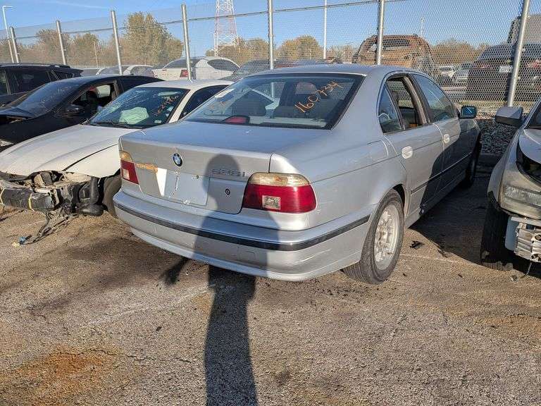 2000 BMW OTHER image