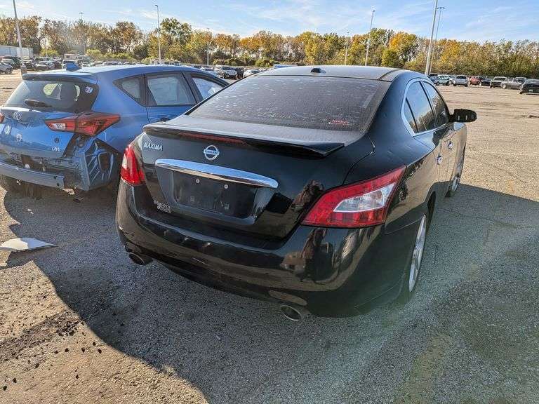 2011 NISSAN MAXIMA image