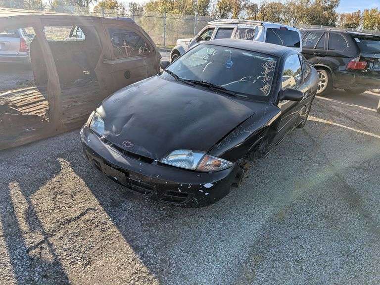 2002 CHEVROLET CAVALIER image