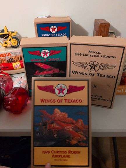 3 Ertl Diecast planes image