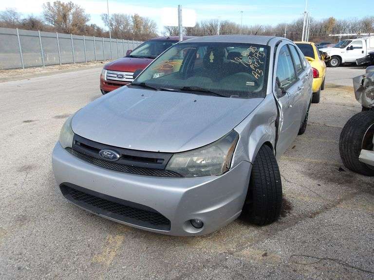 2010 FORD FOCUS image