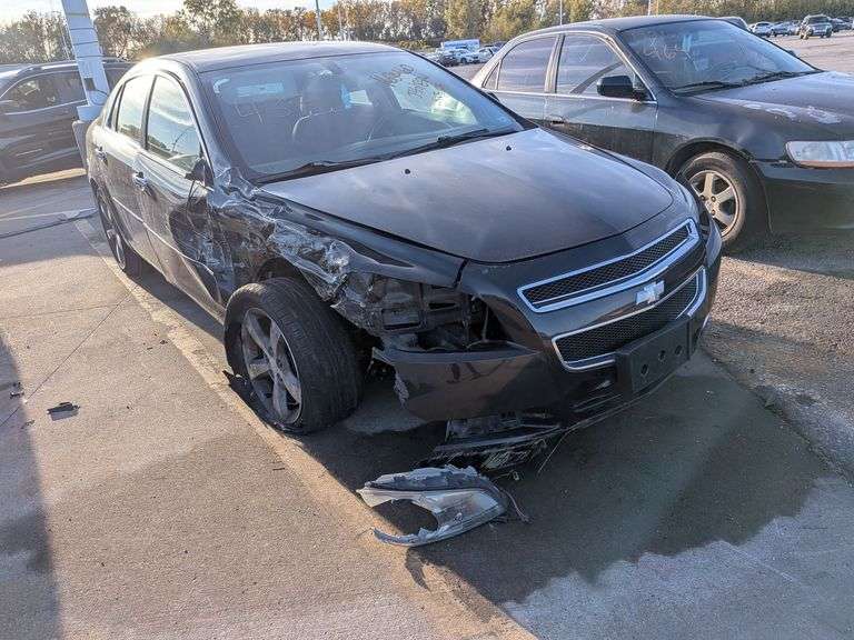 2012 CHEVROLET MALIBU image