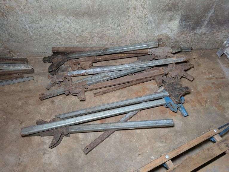 Twelve Scissor Jacks image