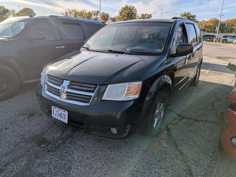 2009 DODGE GRAND CARAVAN image