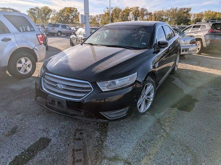 2013 FORD TAURUS image