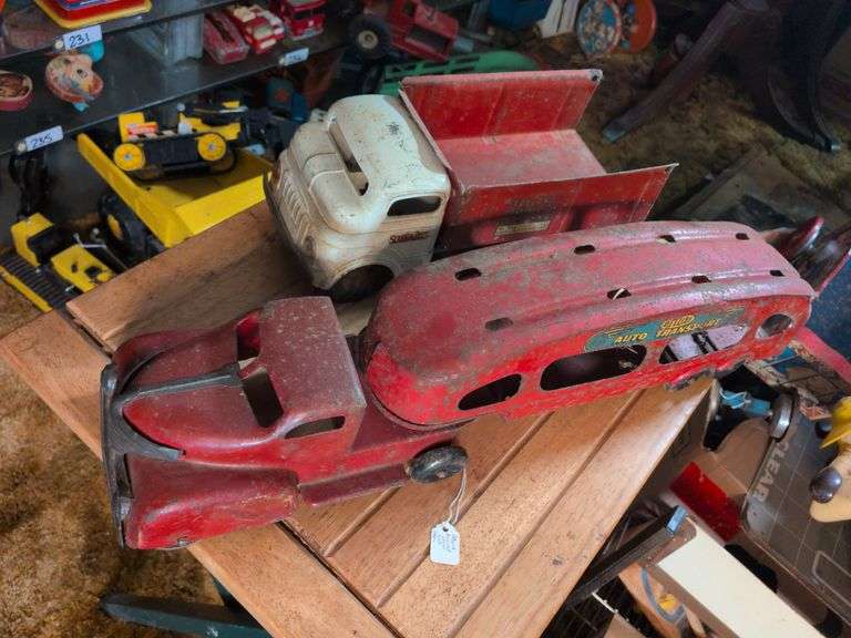 Structo wind-up scissor lift dump truck and Marx deluxe steel auto transport image