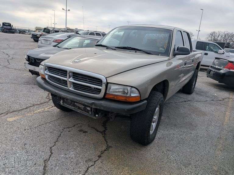2004 DODGE DAKOTA image