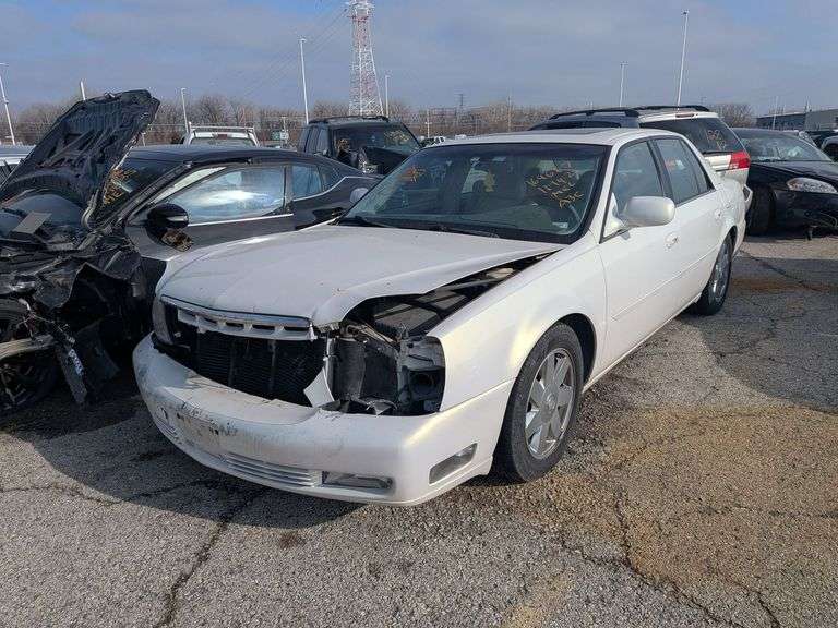 2004 CADILLAC DEVILLE image