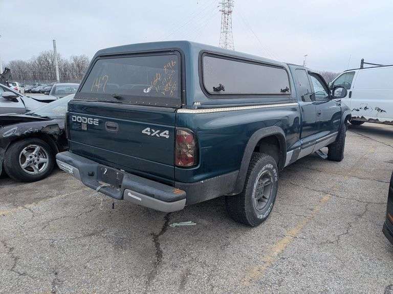 1999 DODGE DAKOTA image