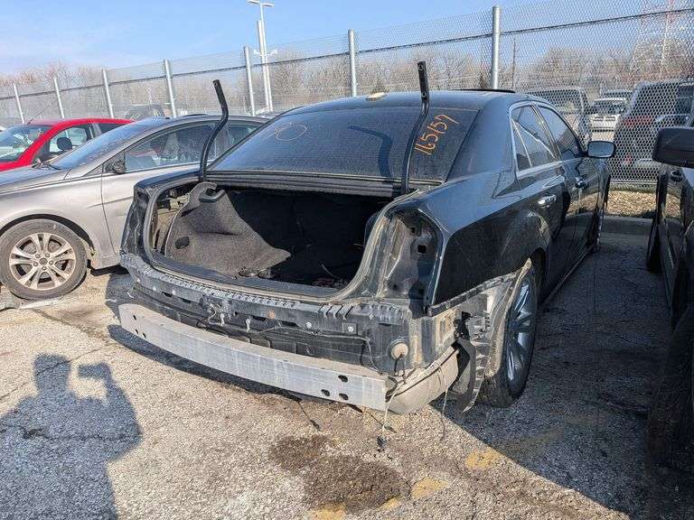 2016 CHRYSLER 300 image