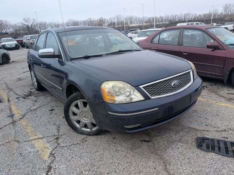 2005 FORD FIVE HUNDRED image