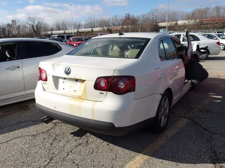 2008 VOLKSWAGEN JETTA image