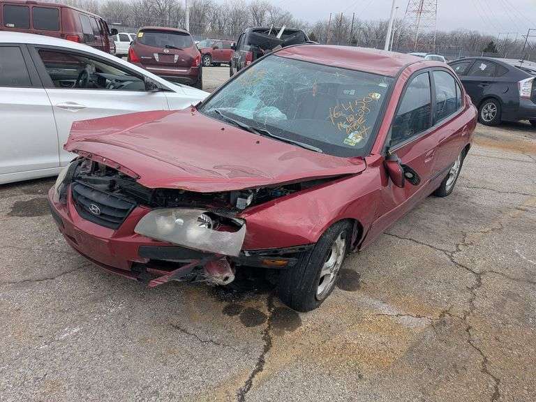 2004 HYUNDAI ELANTRA image