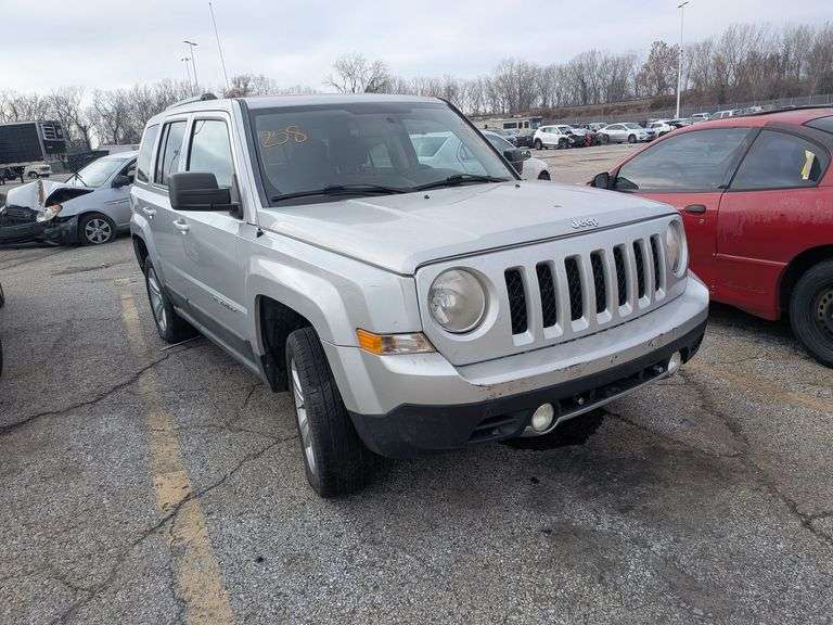 2011 JEEP PATRIOT image
