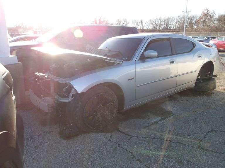 2008 DODGE CHARGER image