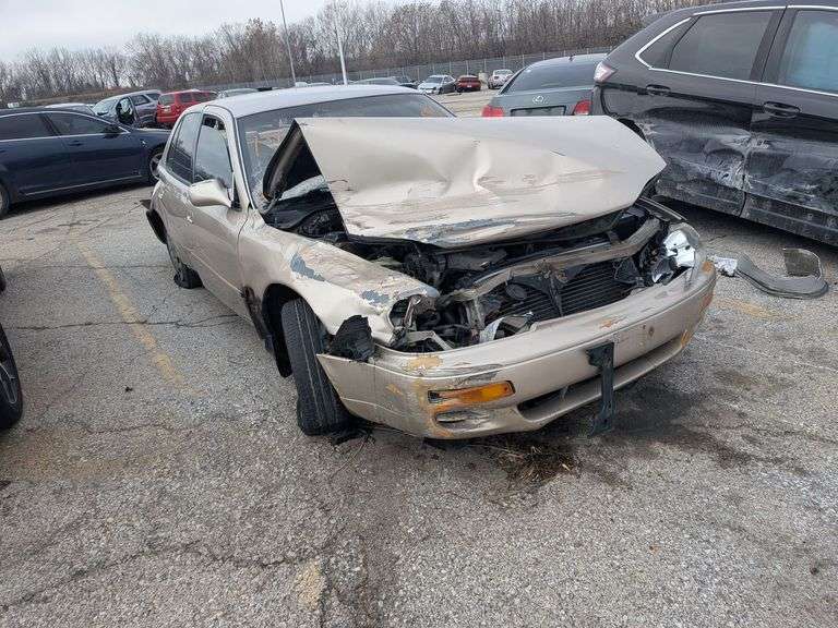 1995 TOYOTA CAMRY image