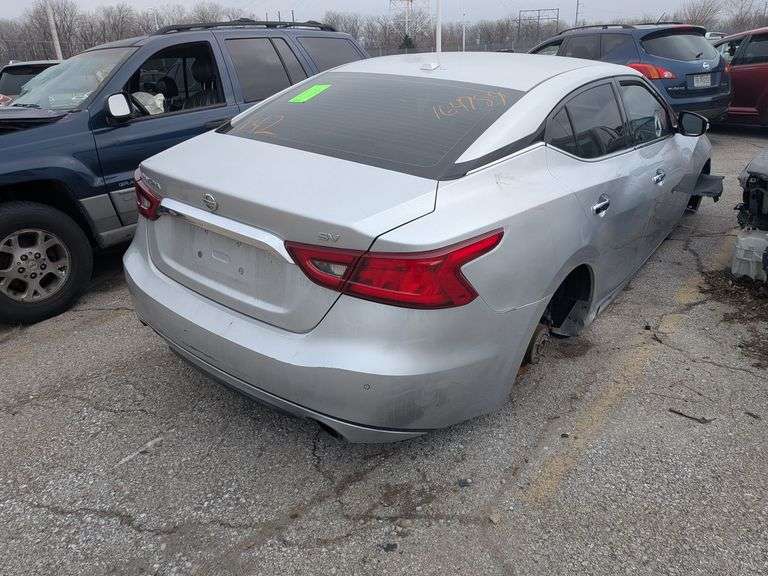 2017 NISSAN MAXIMA image