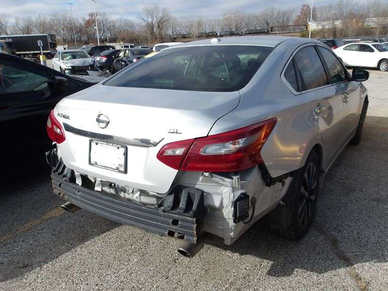 2018 NISSAN ALTIMA image