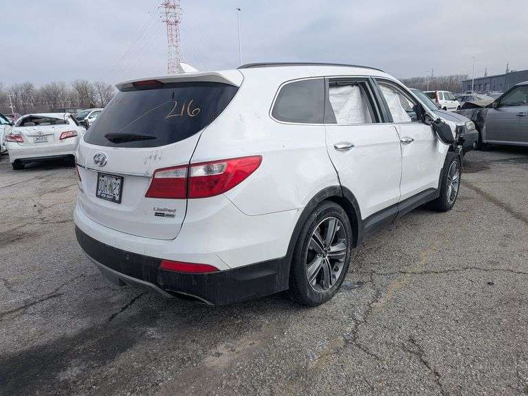 2016 HYUNDAI SANTA FE image