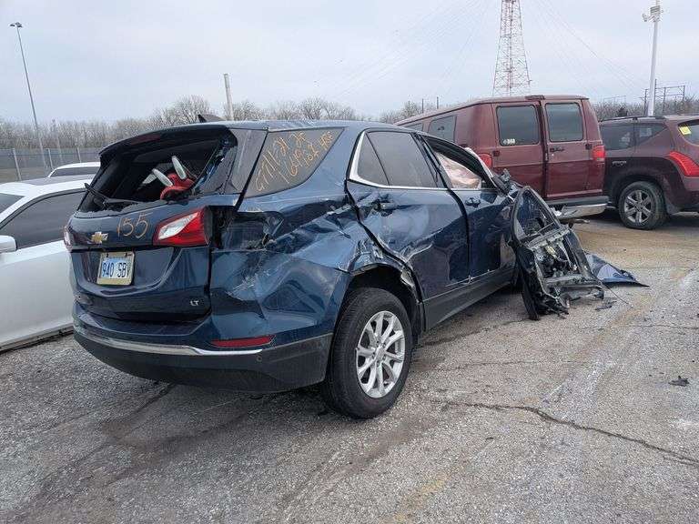 2019 CHEVROLET EQUINOX image