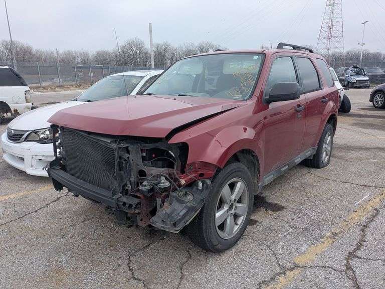 2010 FORD ESCAPE image