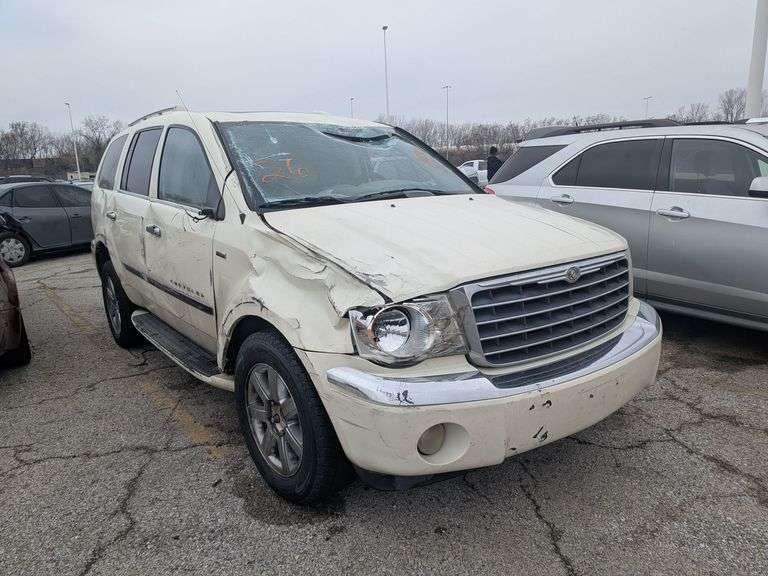 2008 CHRYSLER ASPEN image