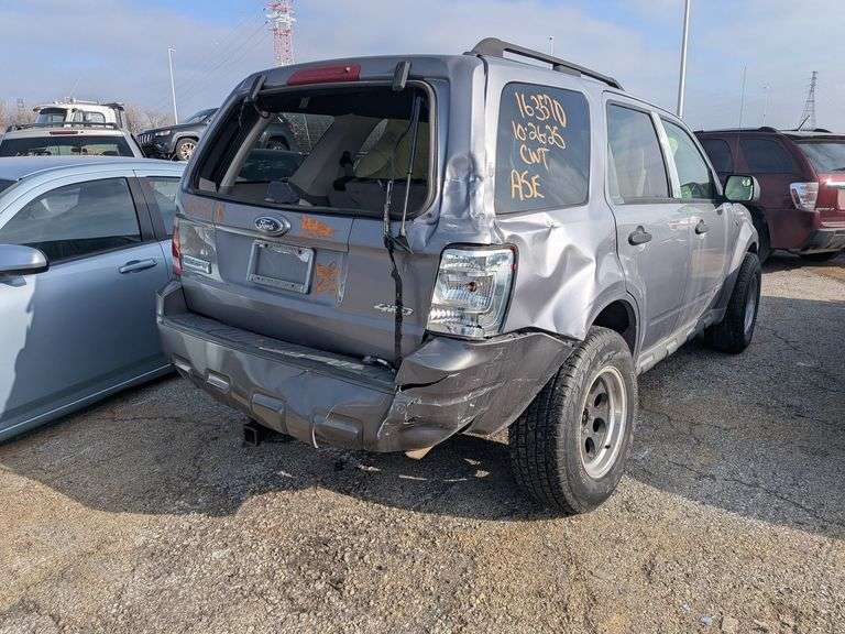 2008 FORD ESCAPE image