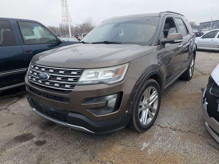 2016 FORD EXPLORER image