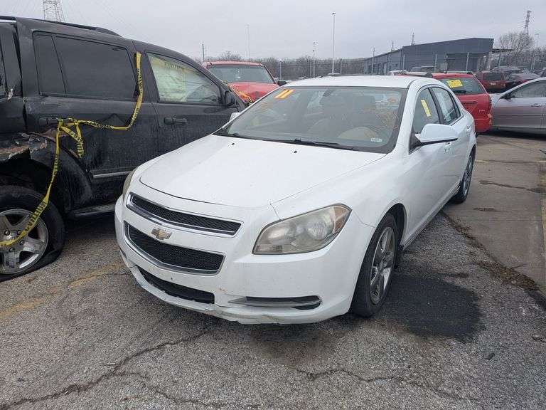 2011 CHEVROLET MALIBU image